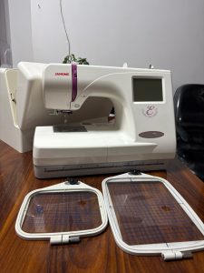 چرخ گلدوزی 350 ژانومه